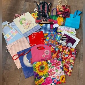 Bundle of 20 Birthday Christmas‎ Baby Floral Cowboy Gift Bags Hallmark Crystal